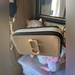 Marc Jacob’s crossbody bag